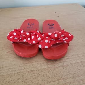 Disney Minnie Mouse Girls Slippers Size 13.1